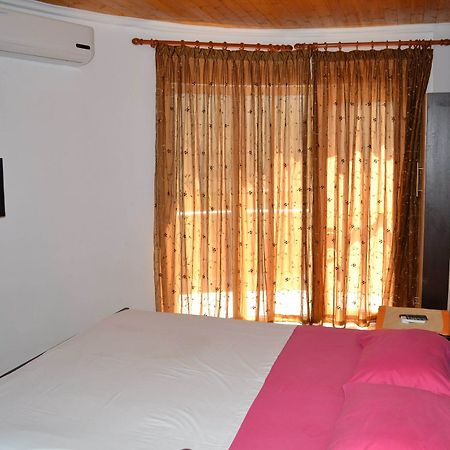 Bino Apartments Ksamil Esterno foto